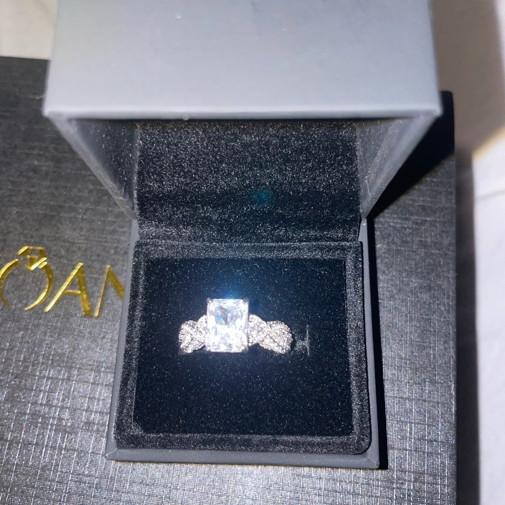 Sterling silver ring size 6 - Picture 5 of 15